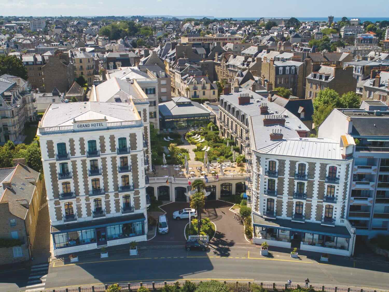 architecture et patrimoine : Le Grand Hôtel à Dinard